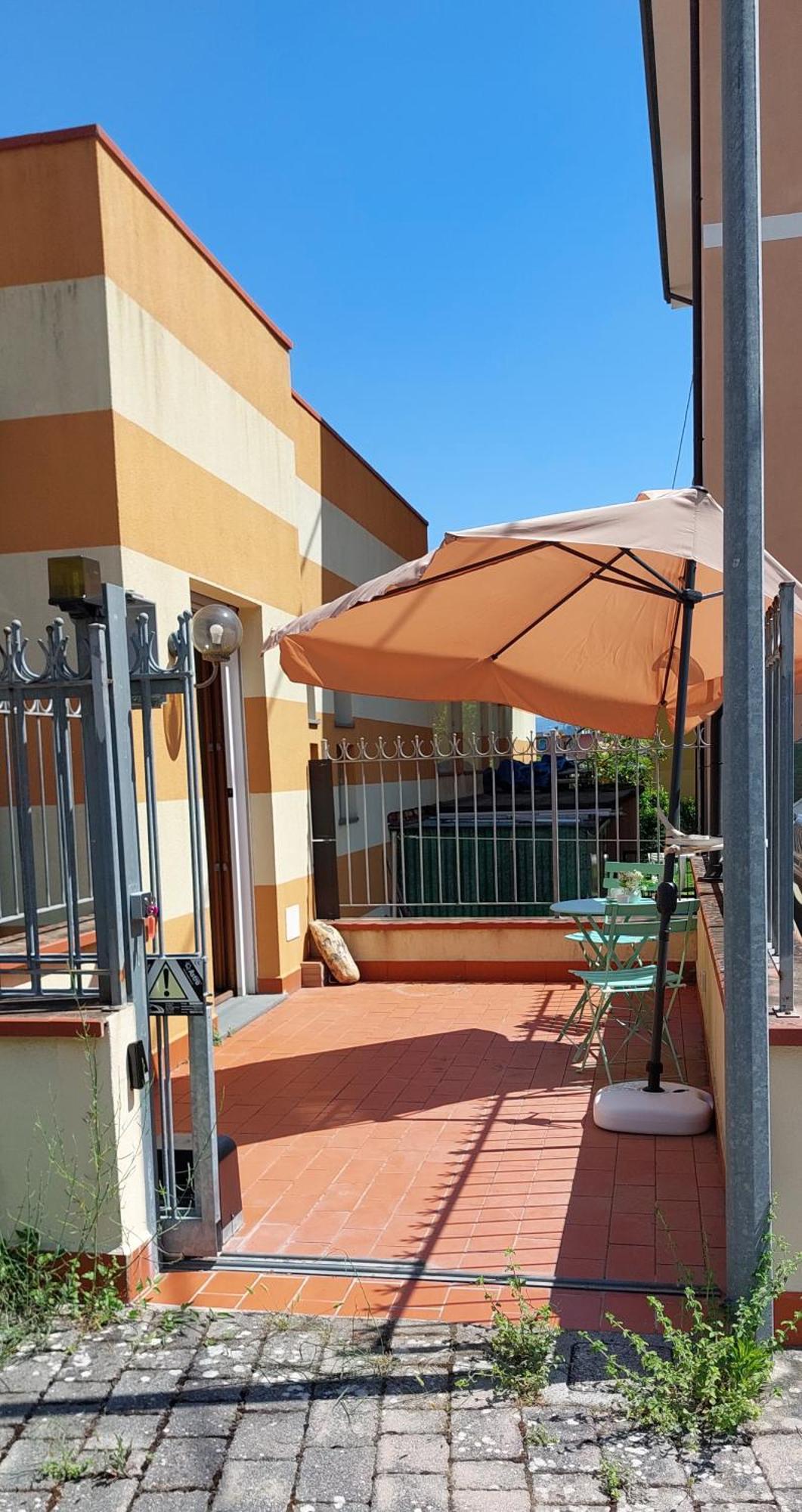 Con Posteggio Privato Holiday home *